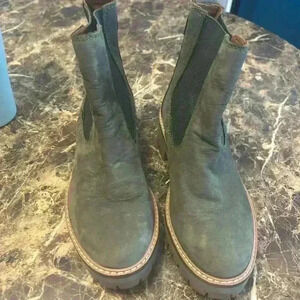 Womans timberlands